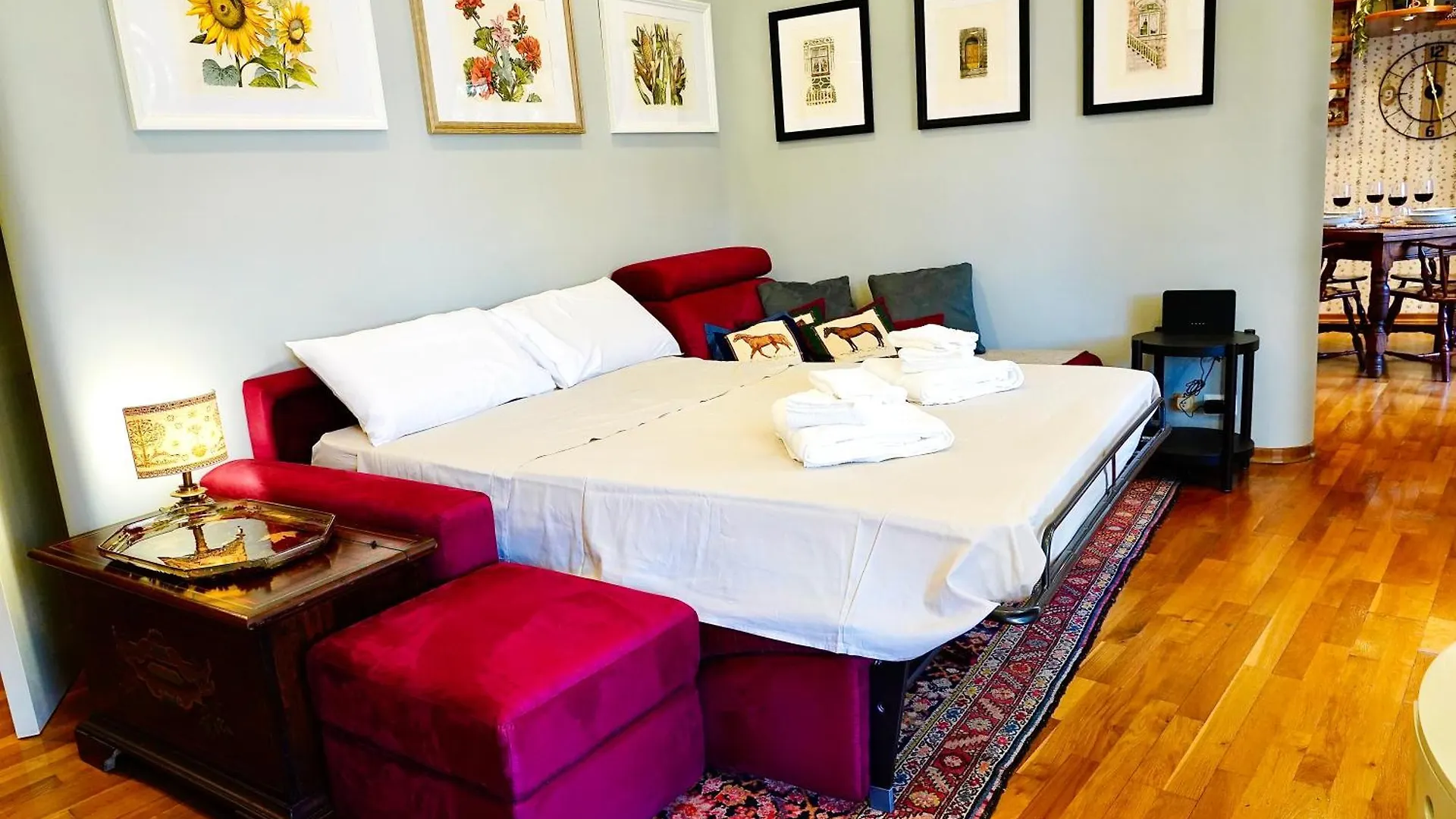 77 Scalini - Pantheon - Roma Apartment Rome